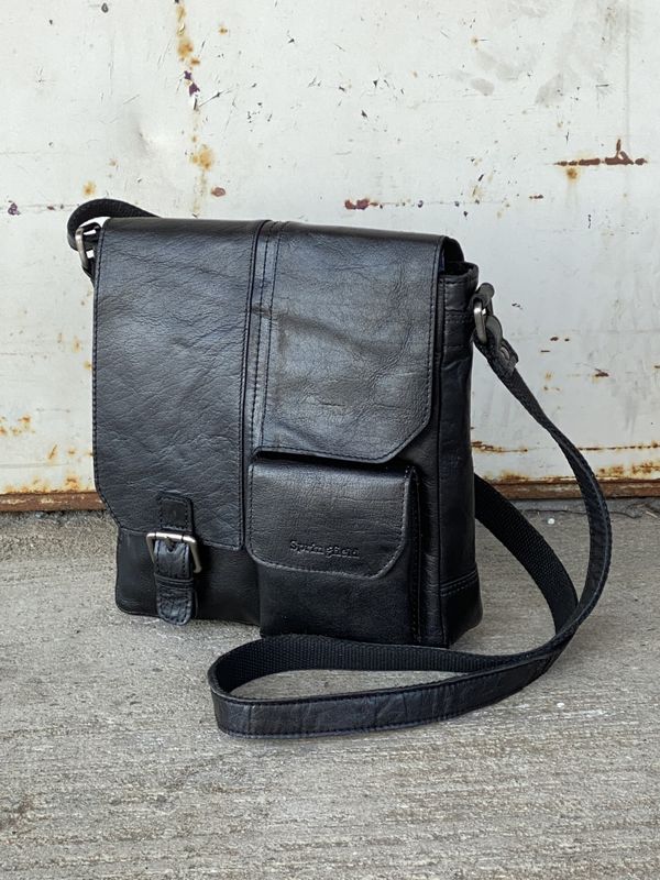 Springfield flapp/crossoverveske i skinn black