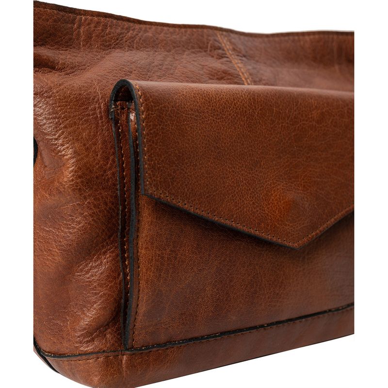 RE:Designed Luzia Small Crossverveske i Walnut