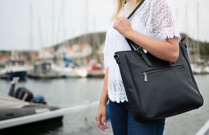 Giulia Piarelli classic shopper black