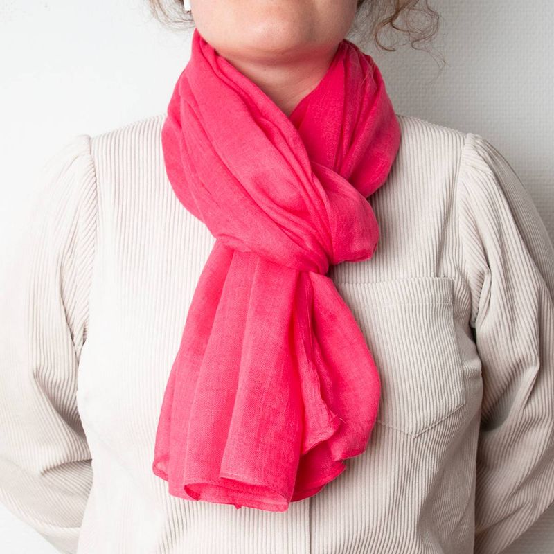 Rosenvinge Skjerf i Myk Modalmix Dark Rose