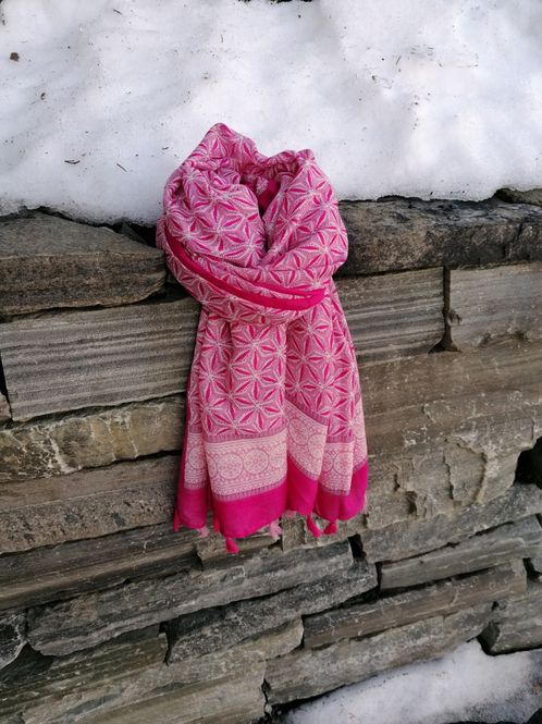 Hovedbilde Diz Viscose Skjerf Med Print i Pink