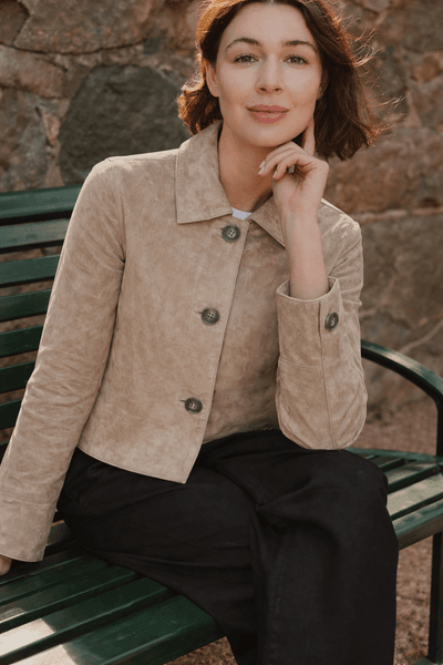 Hovedbilde Saki Thea Goat Suede Skinnjakke i Mocha Cream 