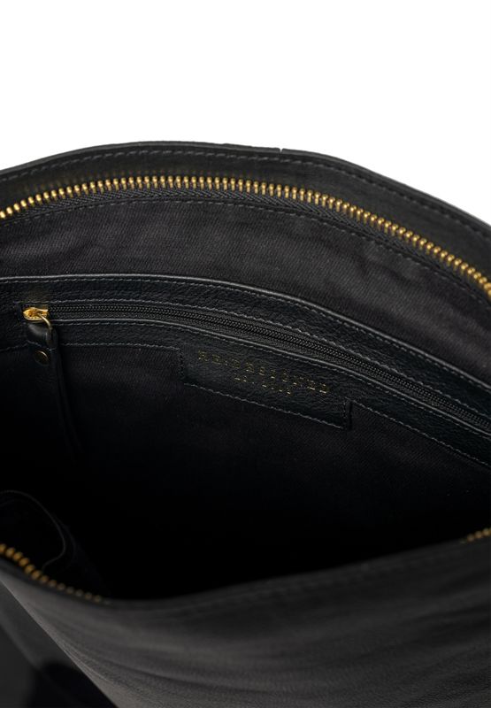 RE: Designed By Dixie Fillis Big Urban Black