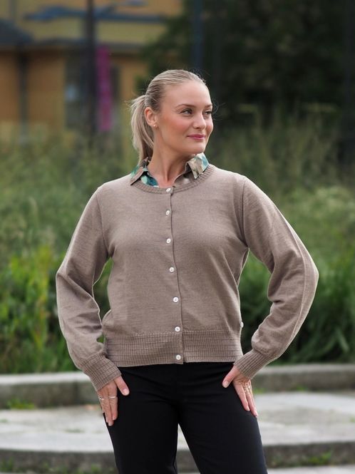 Hovedbilde Makeløs Selje Cardigan i Beige