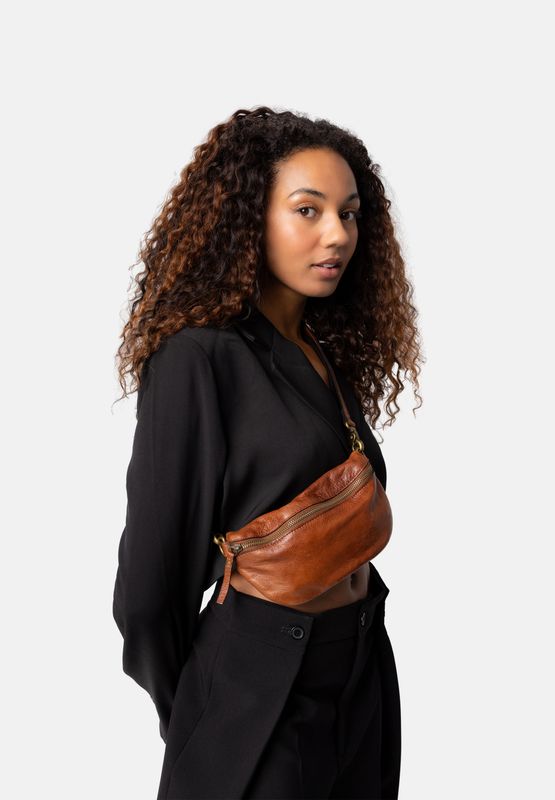 RE:Designed Gisela Bumbag i Walnut/Brass
