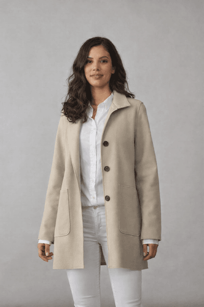 Hovedbilde Junge Laura Jakke Ivory