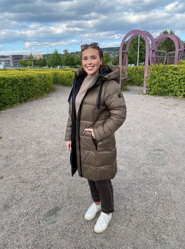 Normann lang dunjakke i Dark Olive/Black