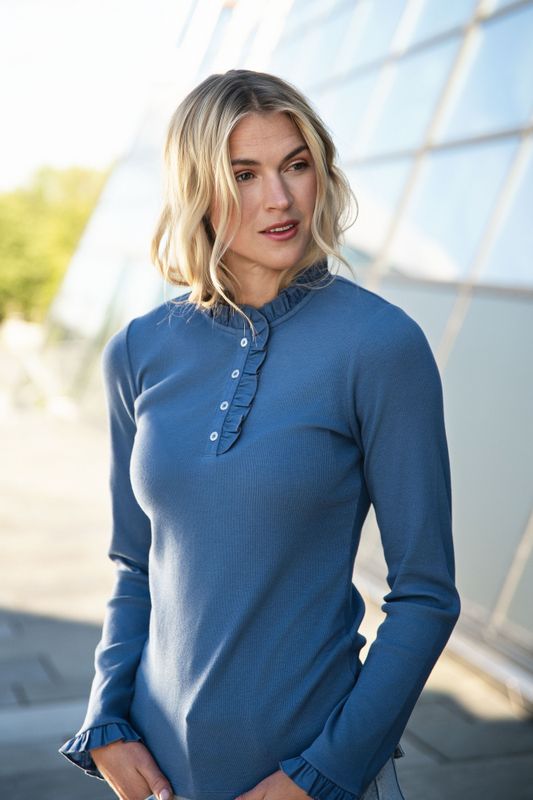 Close To My Heart Flory T-Shirt i Washed Blue