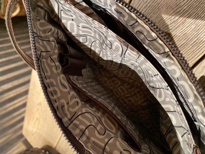 Spikes & Sparrow Crossover Dark Brown