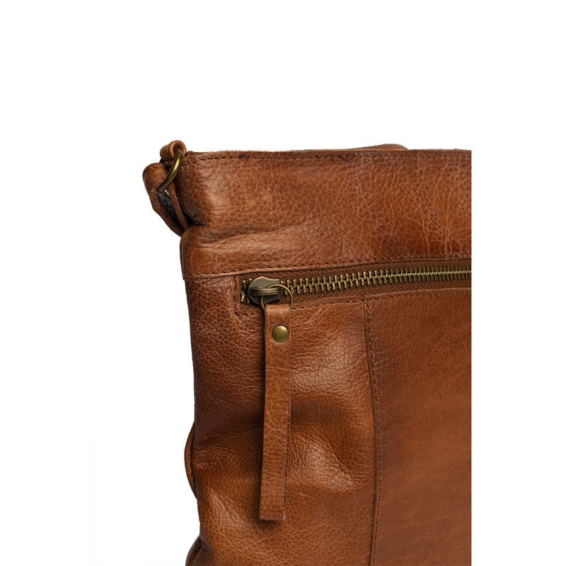 RE:Designed By Dixie Lillesand Urban Walnut