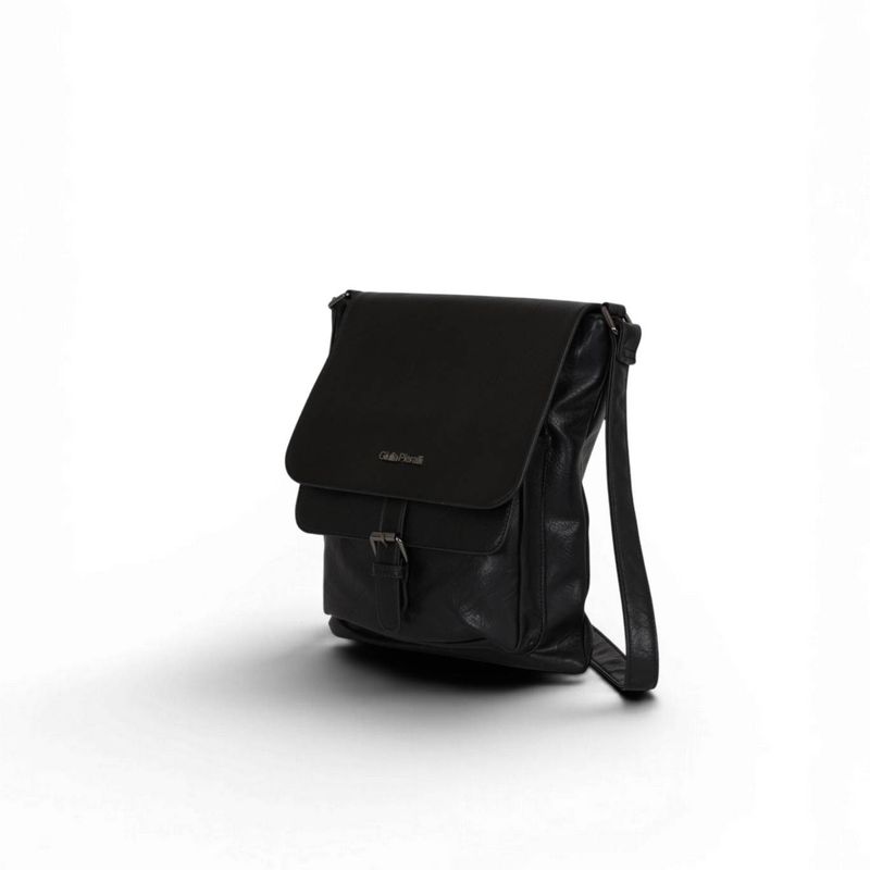 Giulia Piaralli Classic Flapbag i Black